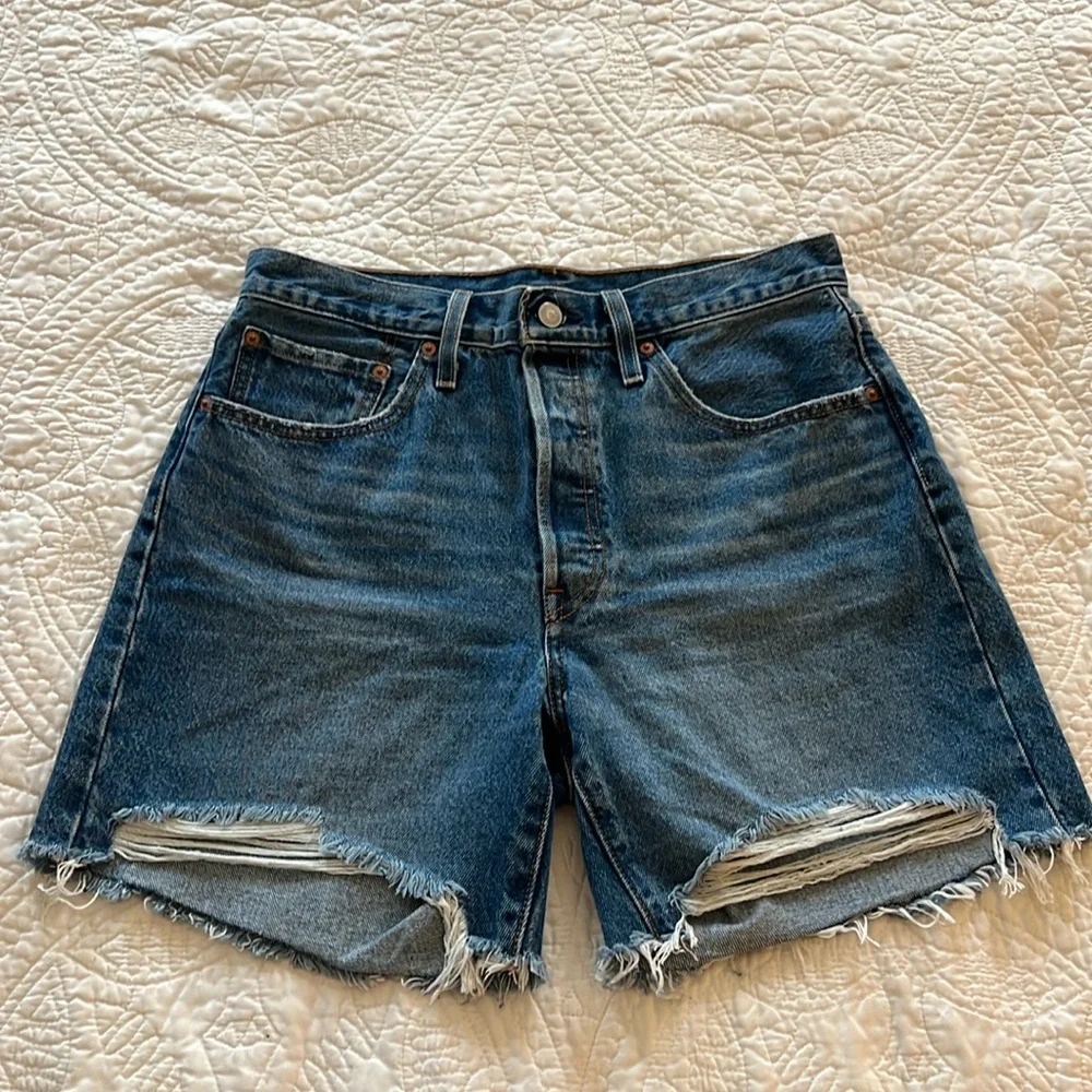 501 Levi Strauss & Co Denim Thigh Length Shorts - Picture 2 of 5